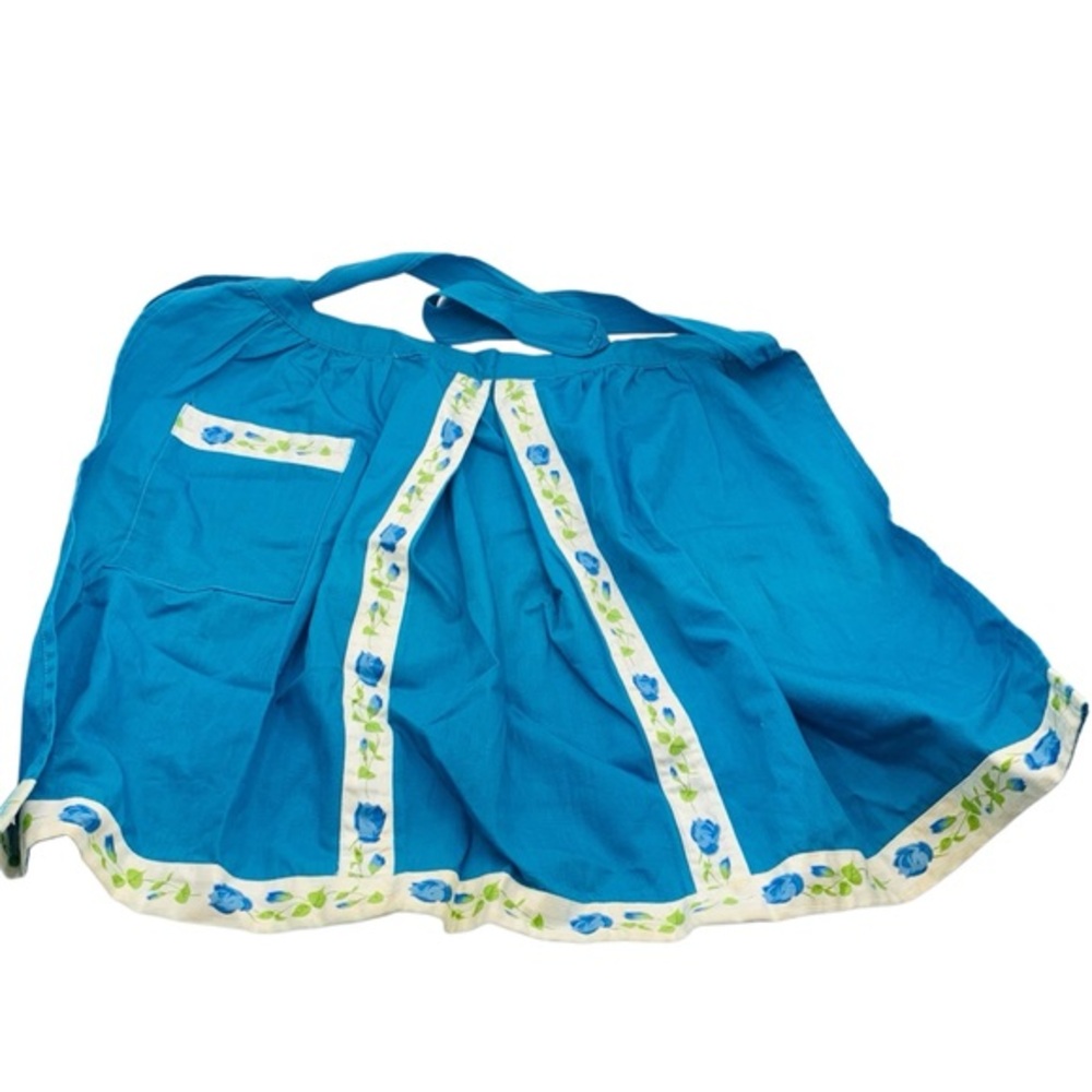 Vintage 1950s Babette Blue Rose Half Apron